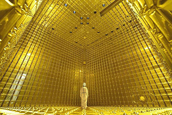 SZINTE SEMMI – A CERN KÍSÉRLETI VÁROSA